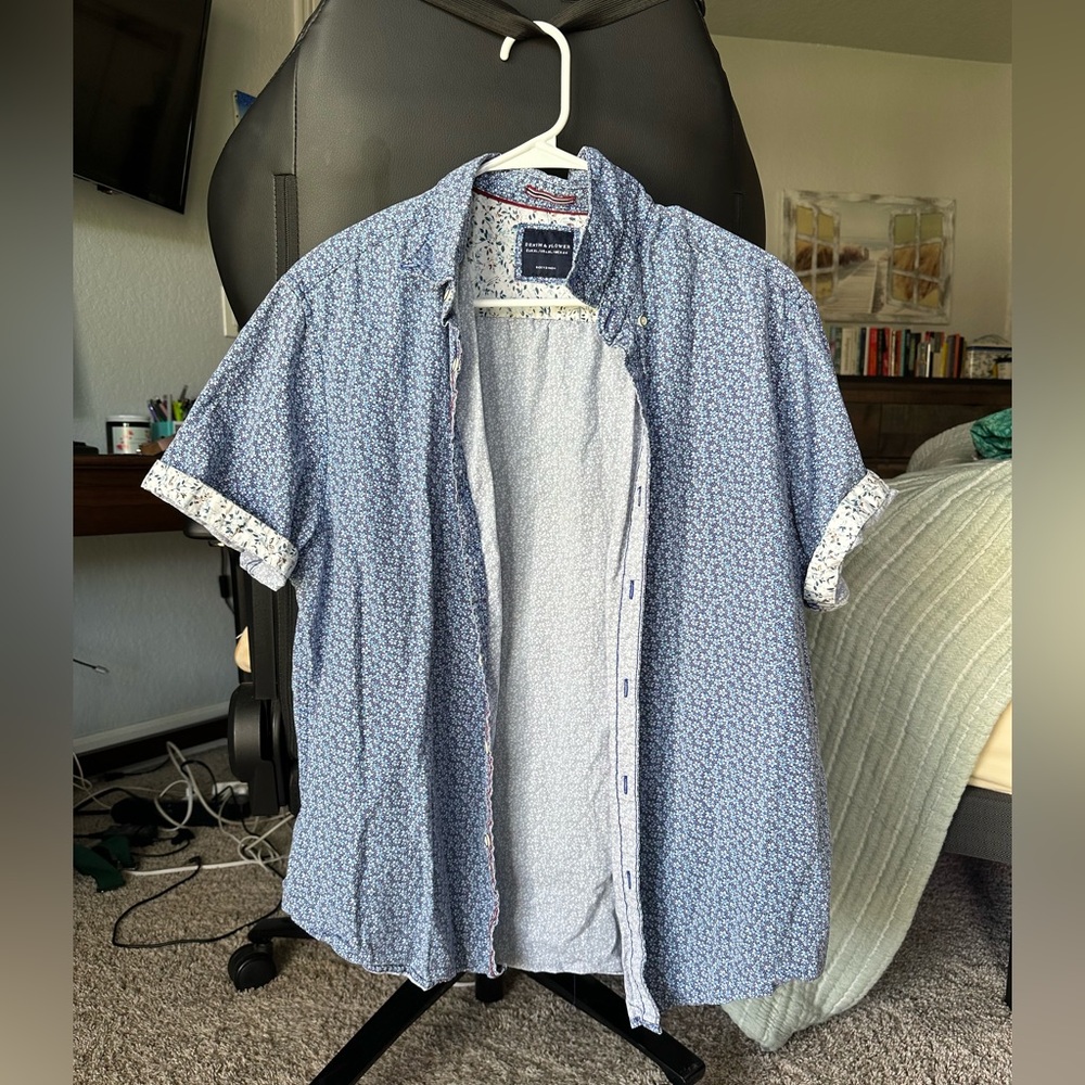 Denim & Flower Short Sleeve Floral Button Down